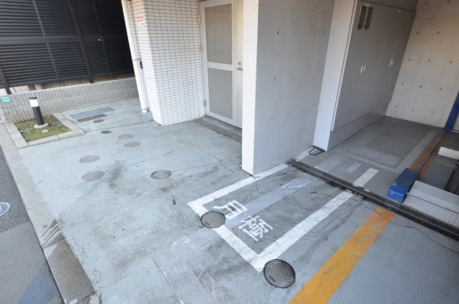 アクサス大塚の駐輪場