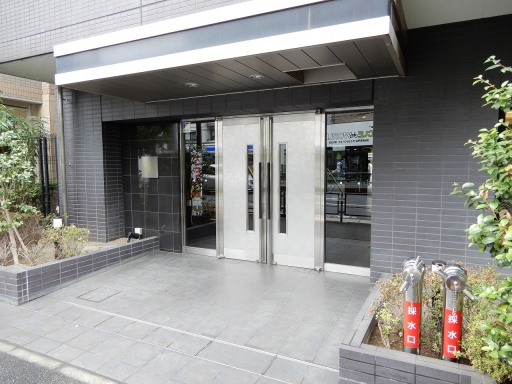 ヴェルステージ南千住のエントランス