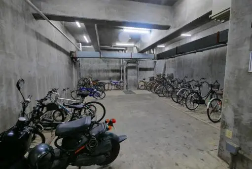 ビッグストーン池袋の駐輪場
