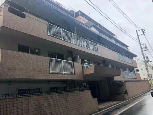 外観 広尾ハイツの外観