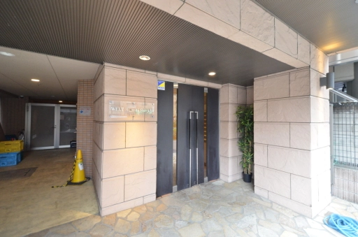 ヴェルト東新宿の外観
