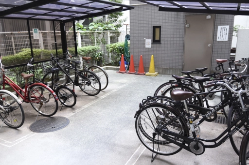 アーバンヒルズ早稲田の駐輪場