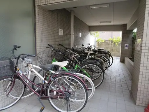 駐輪場 ワコーレ新小岩の駐輪場