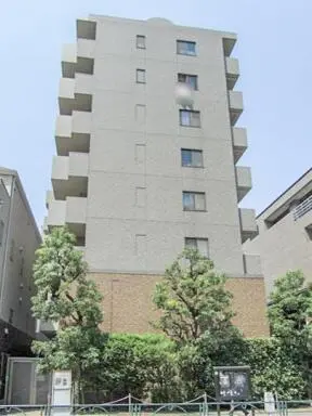 メゾンエクレーレ新宿西戸山の外観