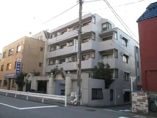 メゾン・ド・アベイユの外観