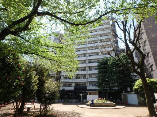 ライオンズマンション板橋区役所前の外観