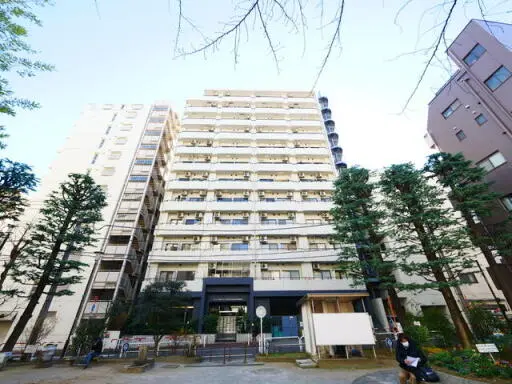 ライオンズマンション板橋区役所前の外観