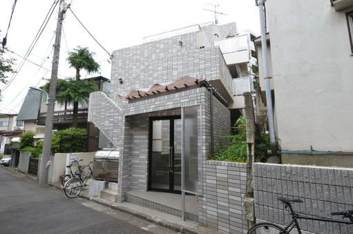 ミリオンコート学芸大の外観