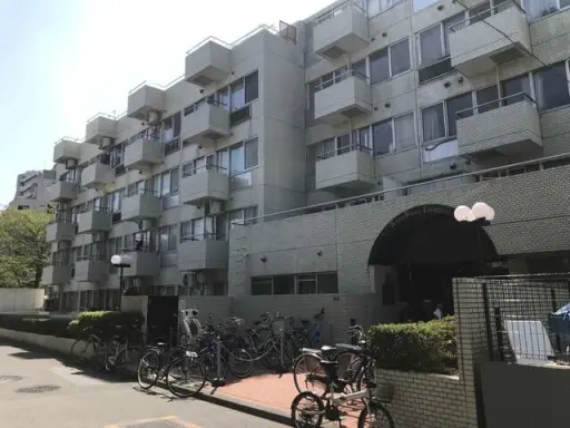 外観 日興パレス高田馬場の外観