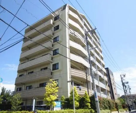 アデニウム田端の外観