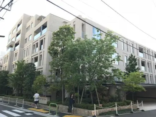 ザ・パークハウスグラン南青山の外観