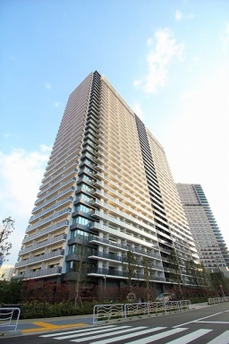 シティタワーズ東京ベイセントラルタワーの外観