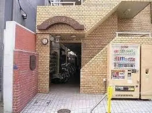 メゾン・ド・オルジュのエントランス