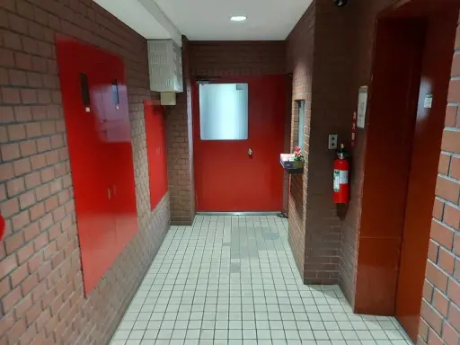 エントランス トーア西早稲田マンションのエントランス