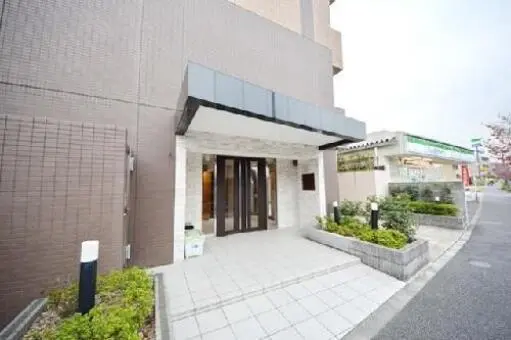 エントランス ドルチェ東京浜田山のエントランス