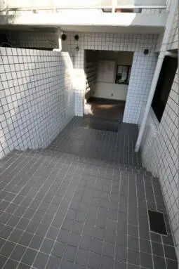 トップ広尾の通路