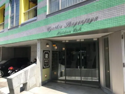 トップ三軒茶屋第３のエントランス