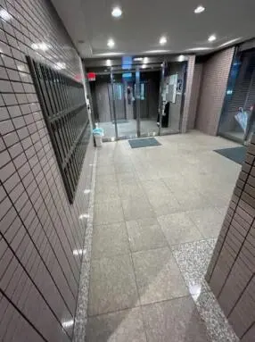 アドリーム文京動坂のエントランス