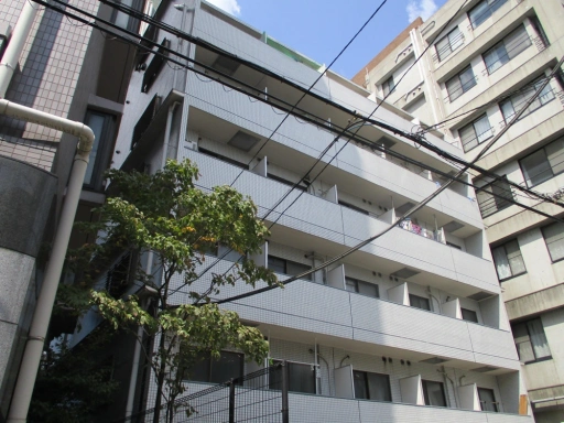 キャッスルマンション椎名町の外観