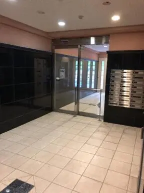 エントランス ドメイン東新宿のエントランス