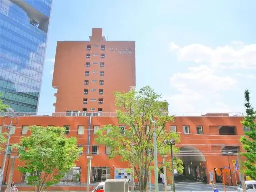 ニューステイトメナーの外観