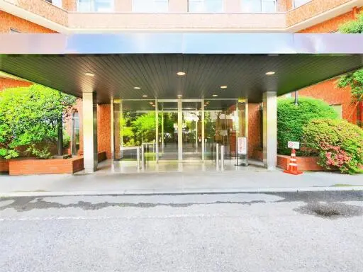 ニューステイトメナーのエントランス