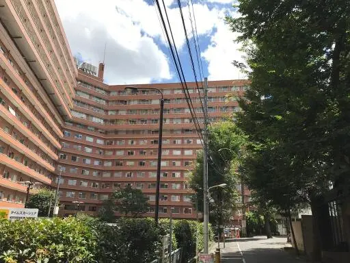 ニューステイトメナーの外観