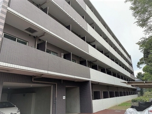 Ｒｉｓｉｎｇ　ｐｌａｃｅ　綾瀬の外観