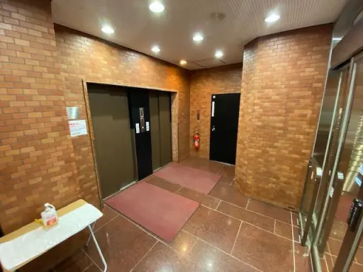 シャンボール恵比寿のエントランス