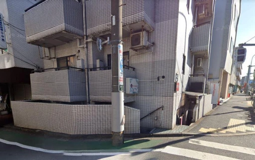 日興パレス中村橋のエントランス