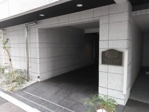 メインステージ板橋蓮根２のエントランス