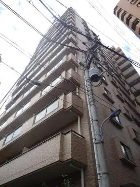 マンションアクロス西巣鴨の外観