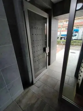エントランス 信和マンションのエントランス