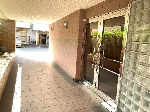 エントランス 菱和パレス目白台のエントランス