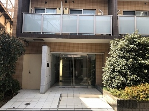 シンシティ町屋のエントランス