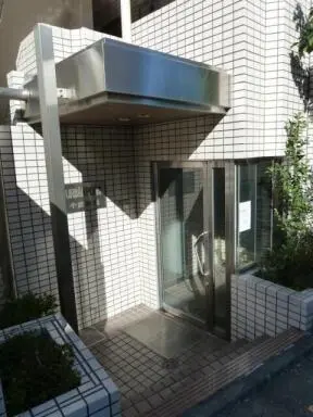 エントランス アーバンポイント千歳船橋のエントランス