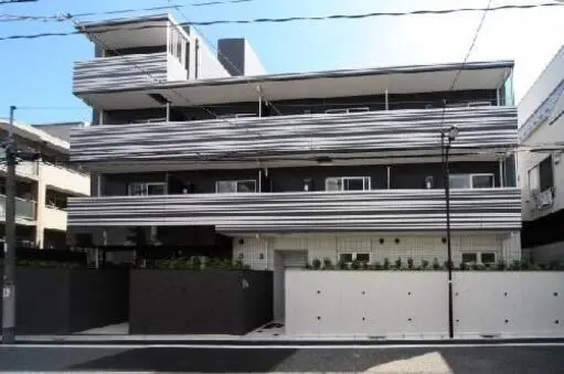 ＡＸＡＳ西新宿の外観