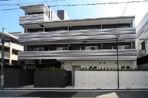 ＡＸＡＳ西新宿の外観
