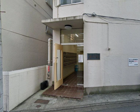 エントランス 正ビル瀬田マンションのエントランス