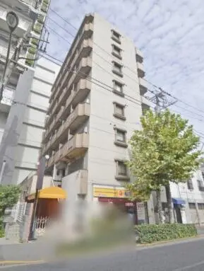 バロール本町の外観