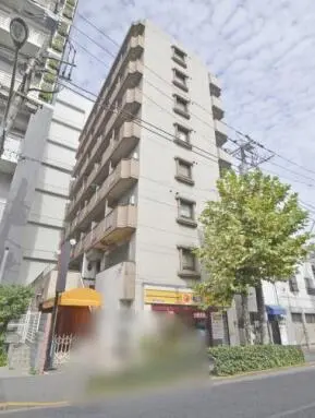 バロール本町の外観