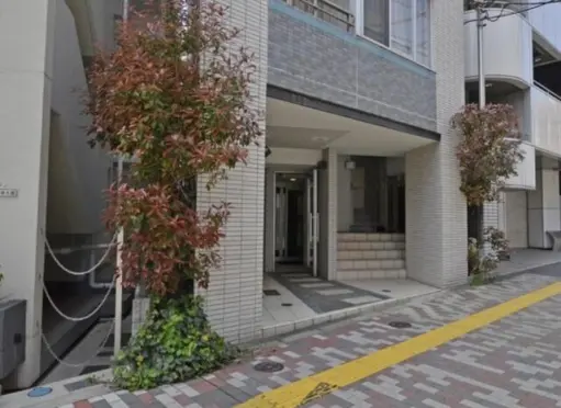 ＲｅｖＲｅｆａｙｓＭａｎａのエントランス