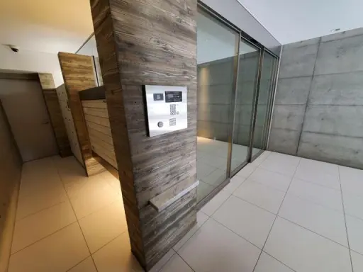 ＺＯＯＭ芝浦のエントランス