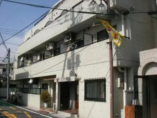 ライオンズマンション東北沢の外観
