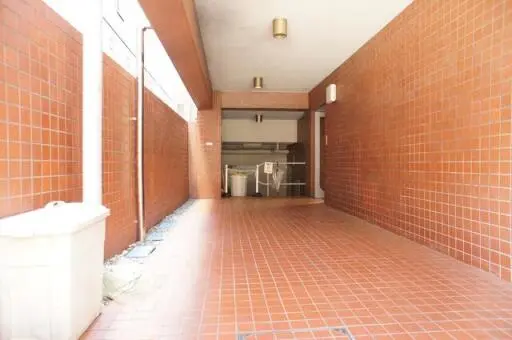 エントランス ビルマーサのエントランス