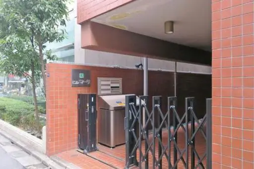 エントランス ビルマーサのエントランス