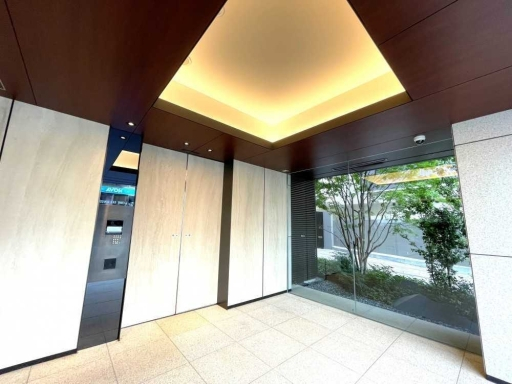 サンウッド広尾のエントランス