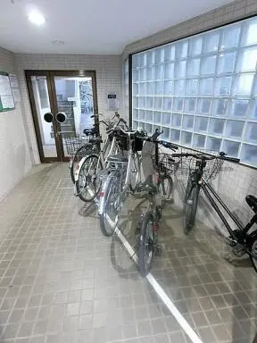 フリート町屋の駐輪場