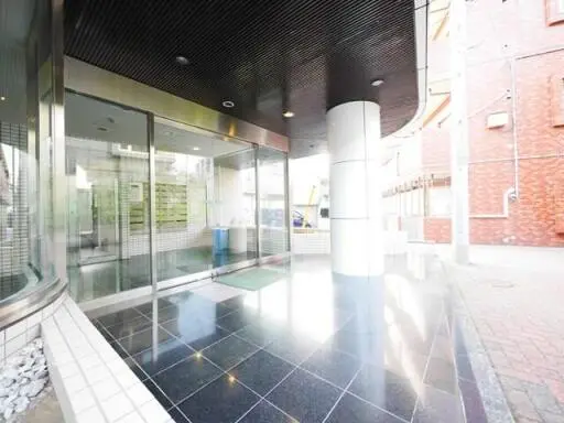 マリオン新宿のエントランス