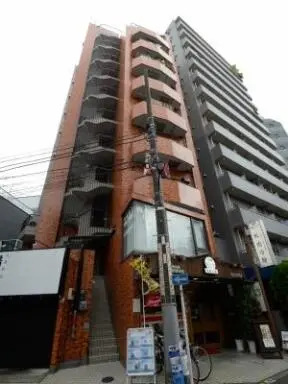 新宿オリンピックマンションの外観